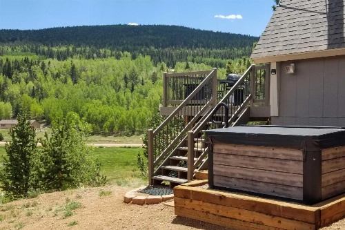 Hillside Cripple Creek Cabin with Hot Tub, Mtn Views! image 27